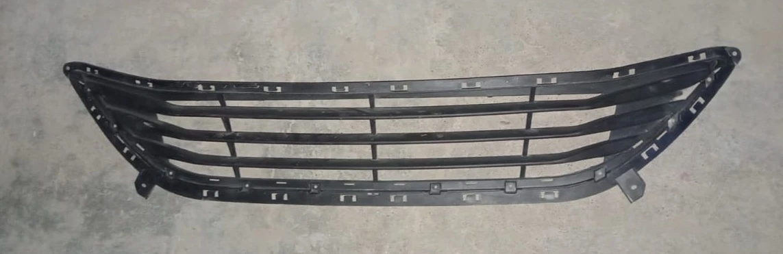 Hyundai Elantra/Avante 2011-2012-2013 Grille Down Bumper