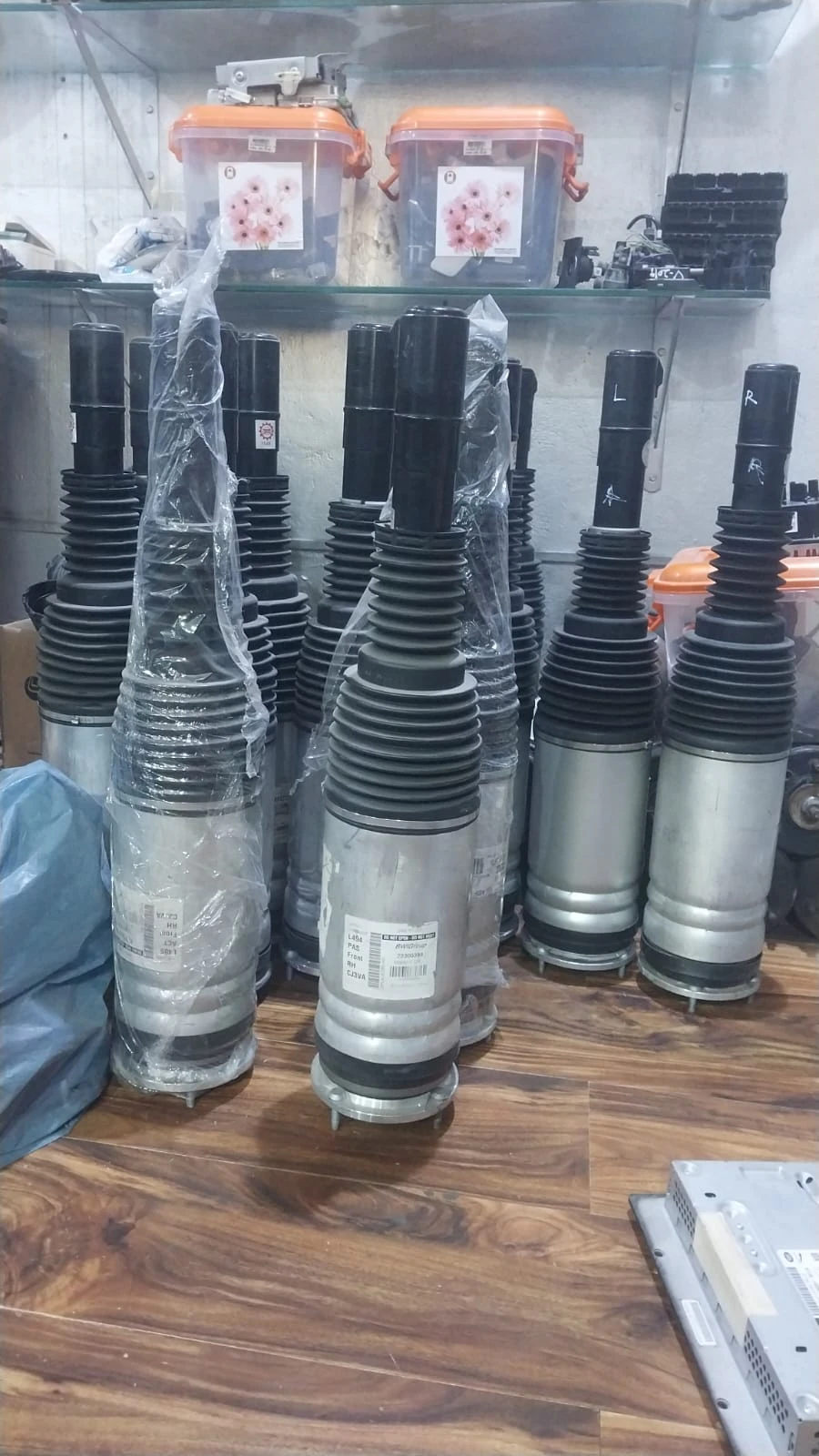 Range Rover 2014-2015-2016-2017-2018 Suspension Complete Original Used